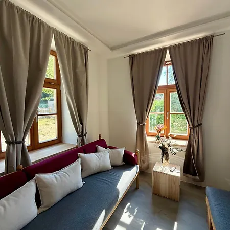 Stelzlhof - In *
